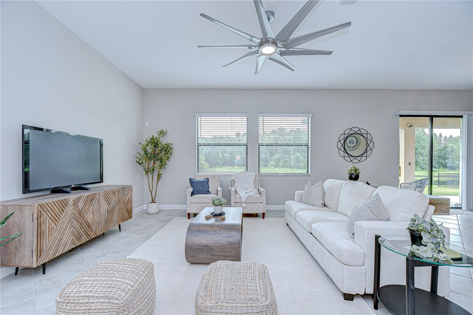 Image 16 of 70 For 2957 Hilliard Drive