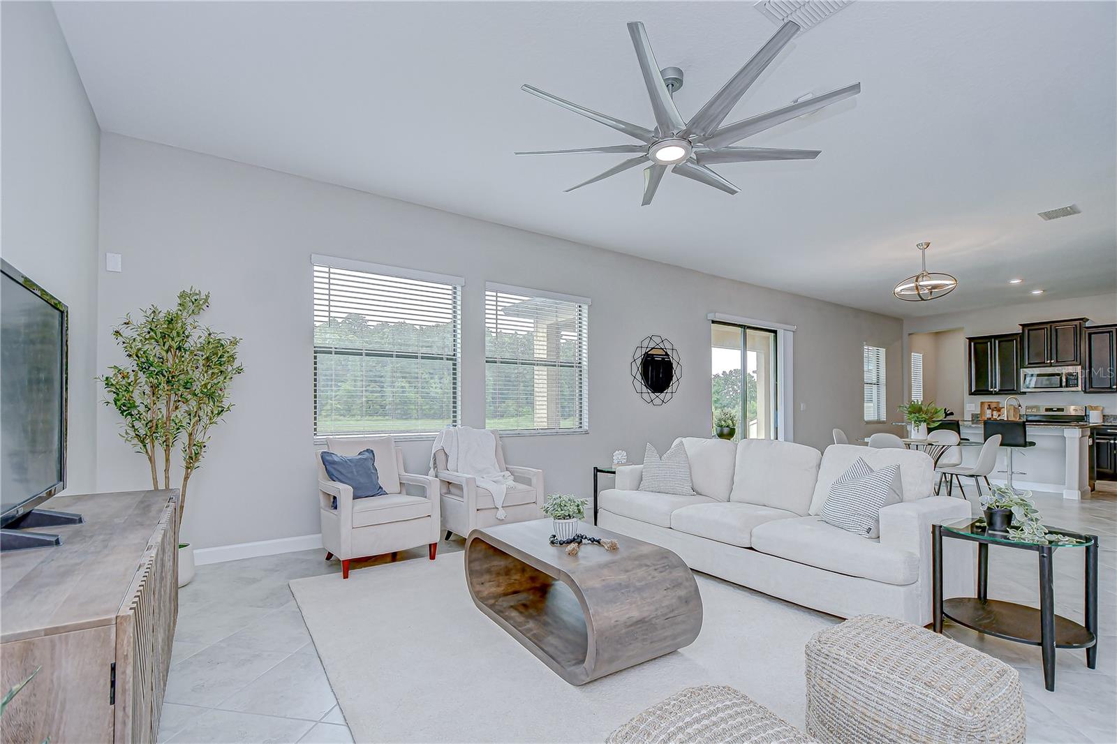 Image 18 of 70 For 2957 Hilliard Drive