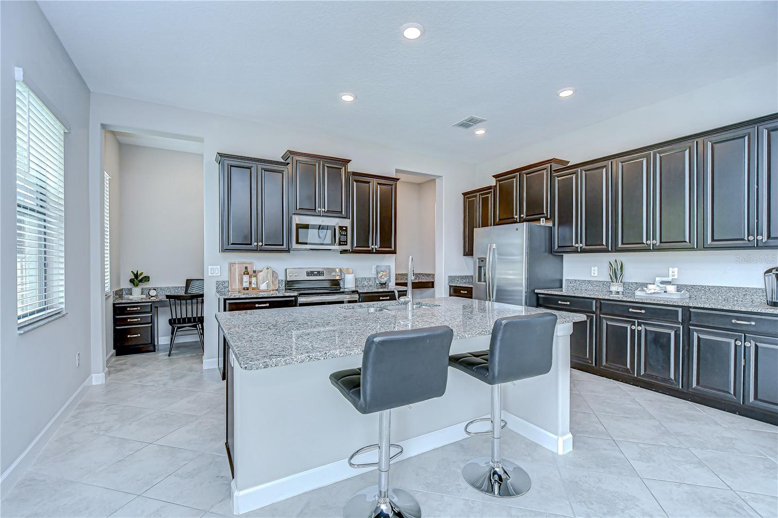 Image 24 of 70 For 2957 Hilliard Drive