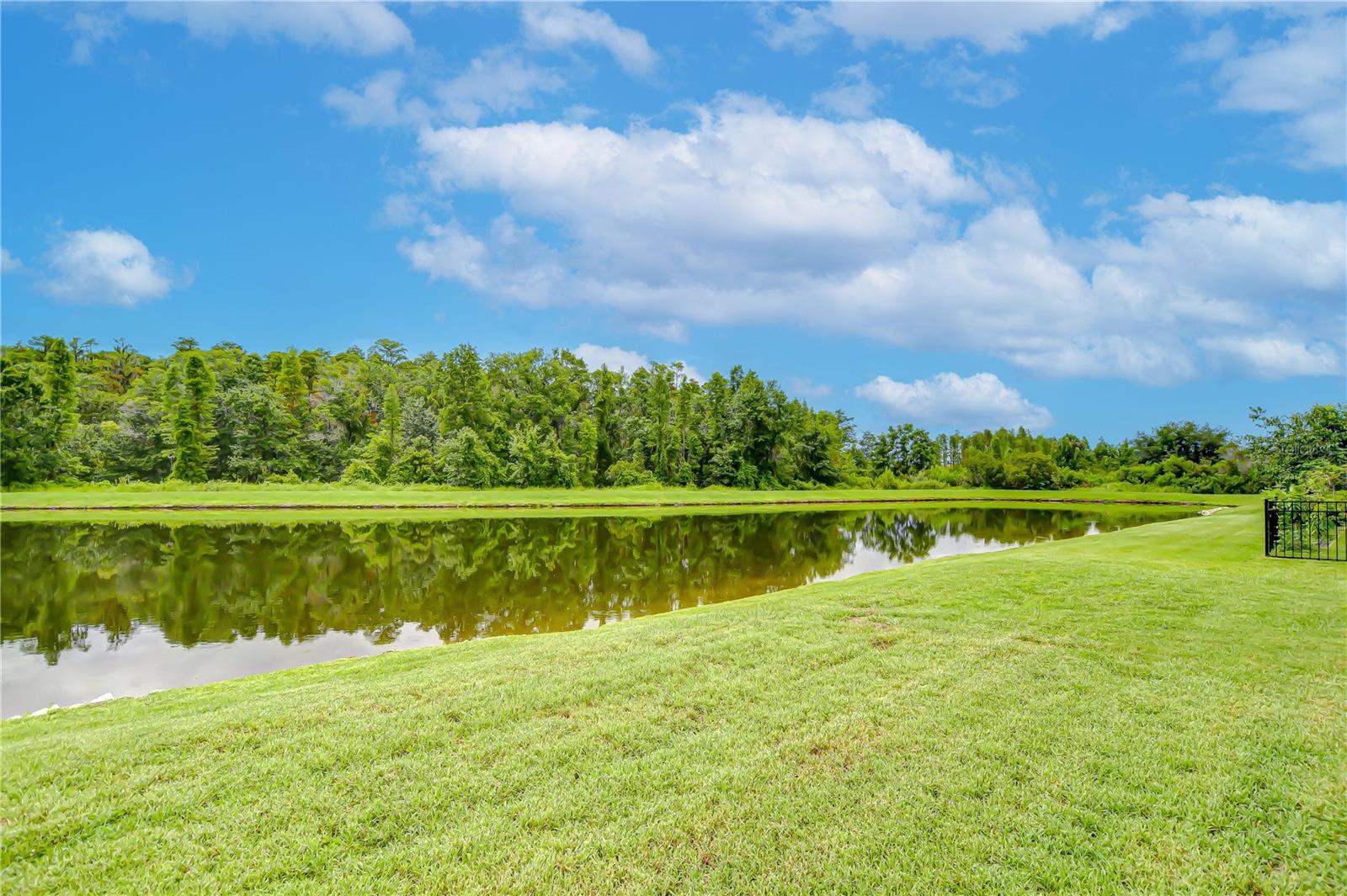 Image 32 of 70 For 2957 Hilliard Drive