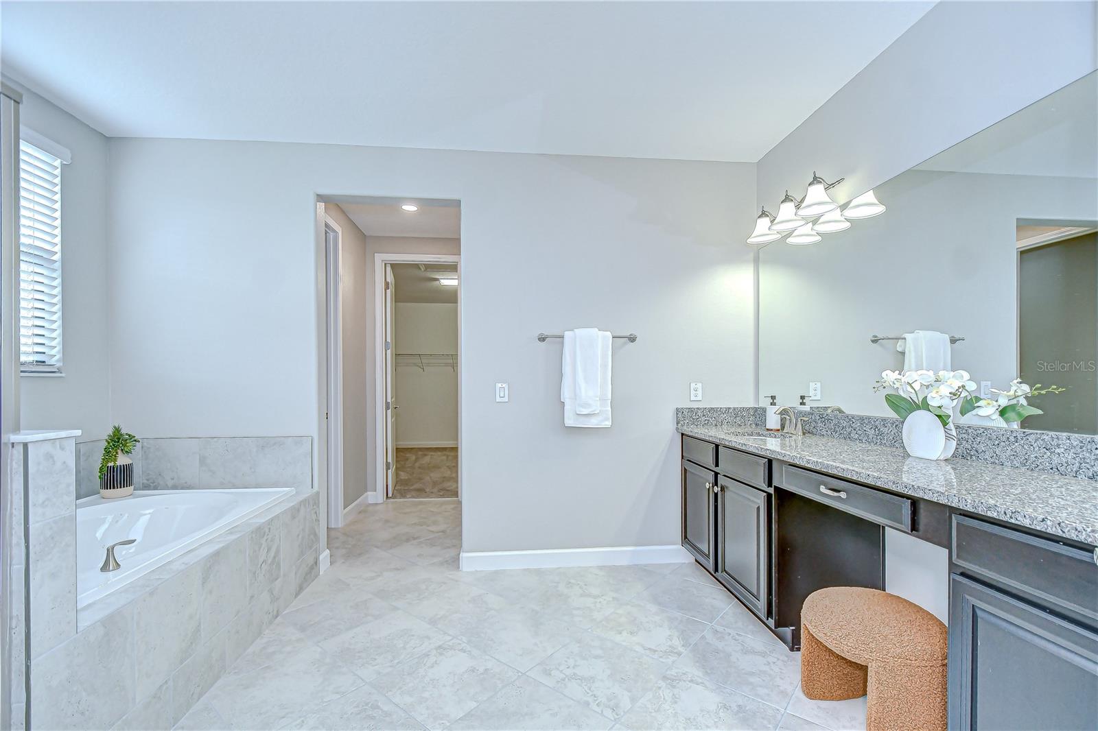 Image 38 of 70 For 2957 Hilliard Drive