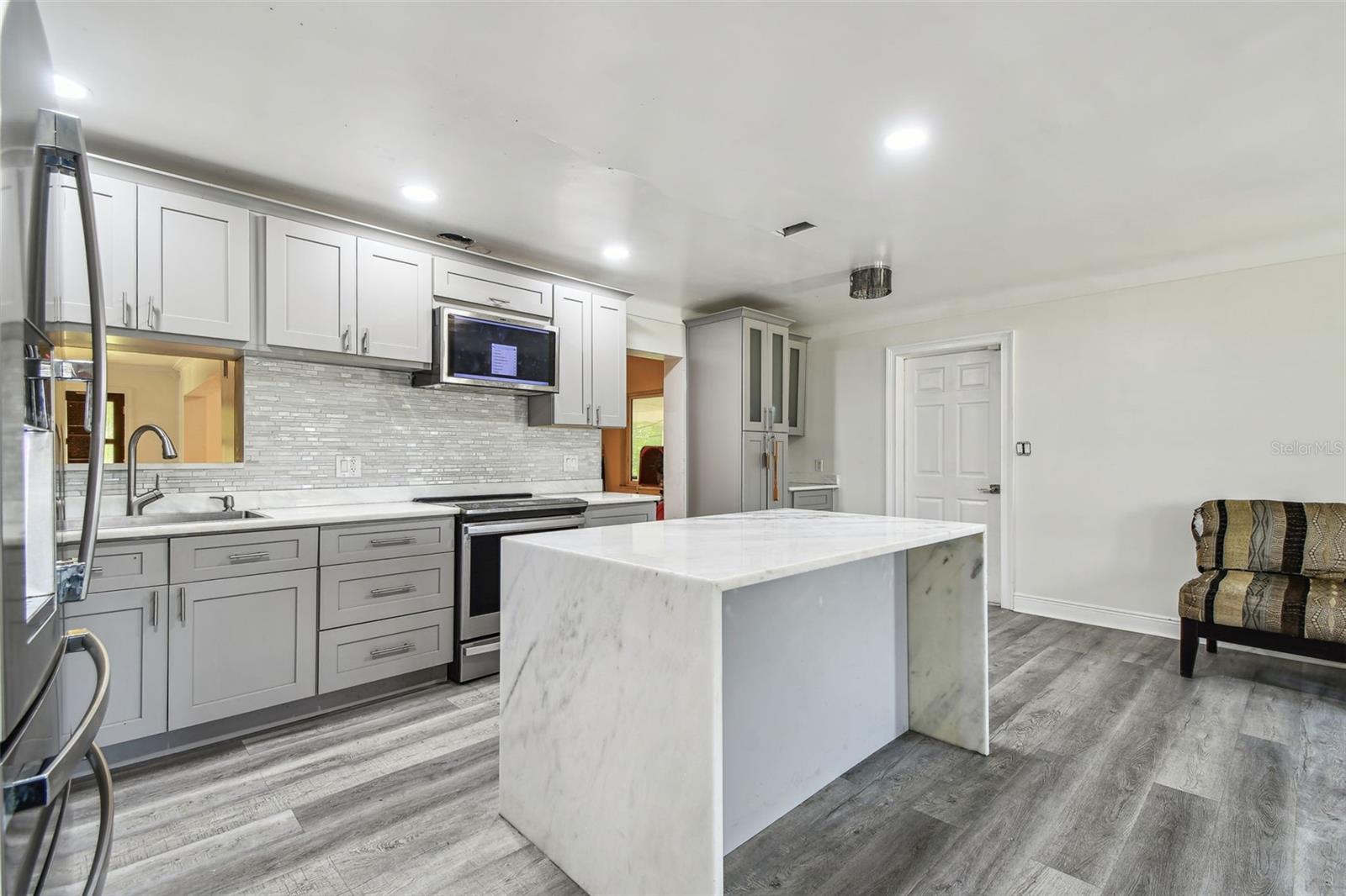 Image 12 of 46 For 3601 27th Avenue S