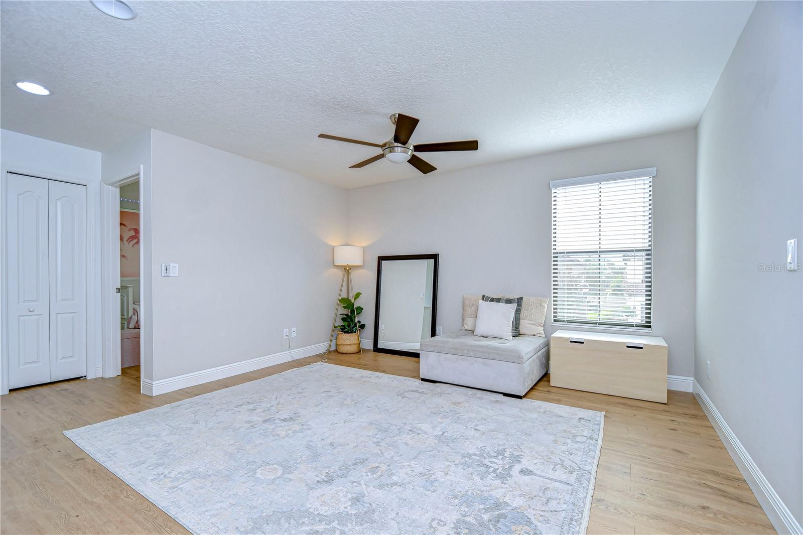 Image 39 of 75 For 13118 Payton Street
