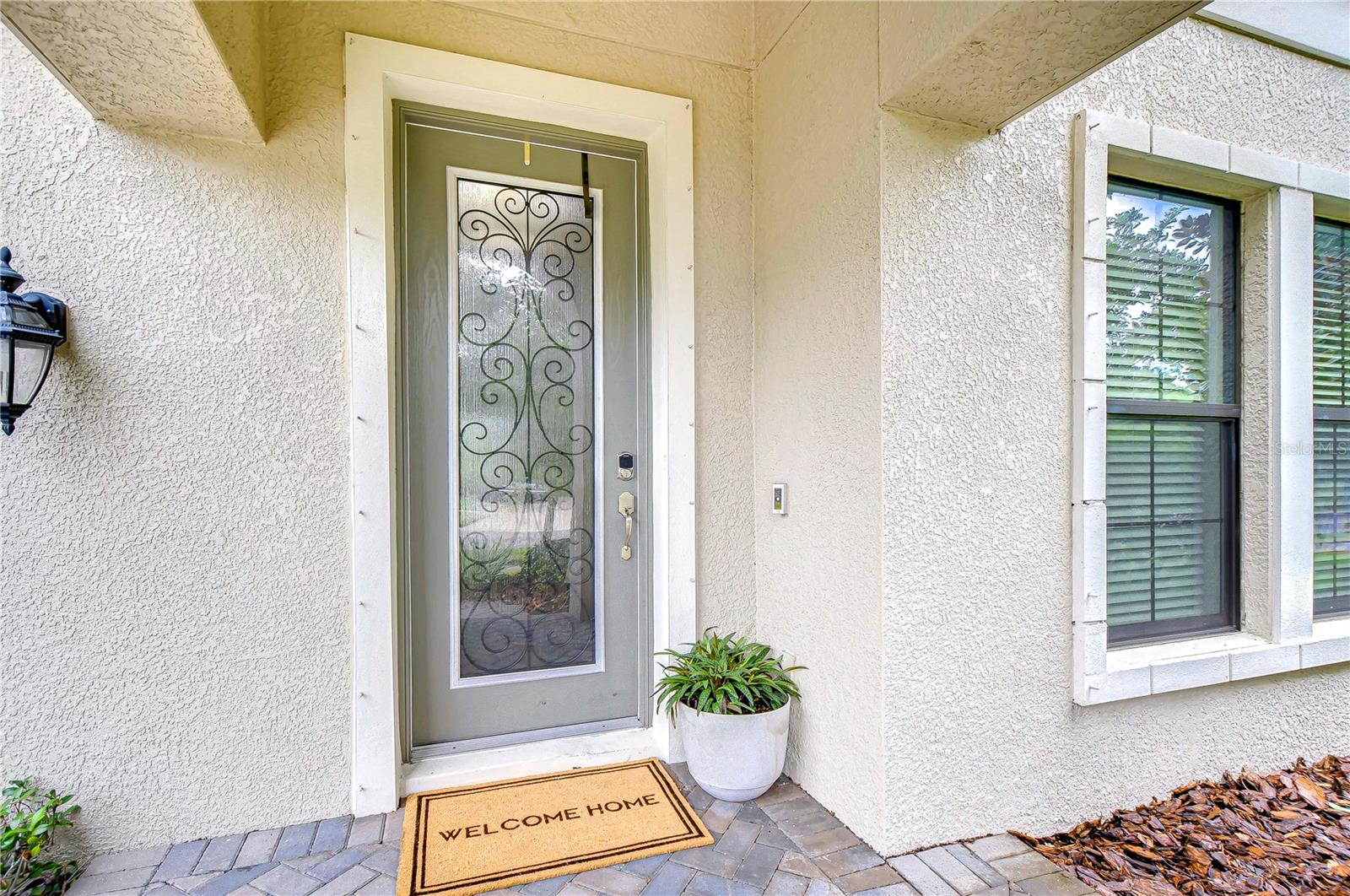 Image 5 of 75 For 13118 Payton Street