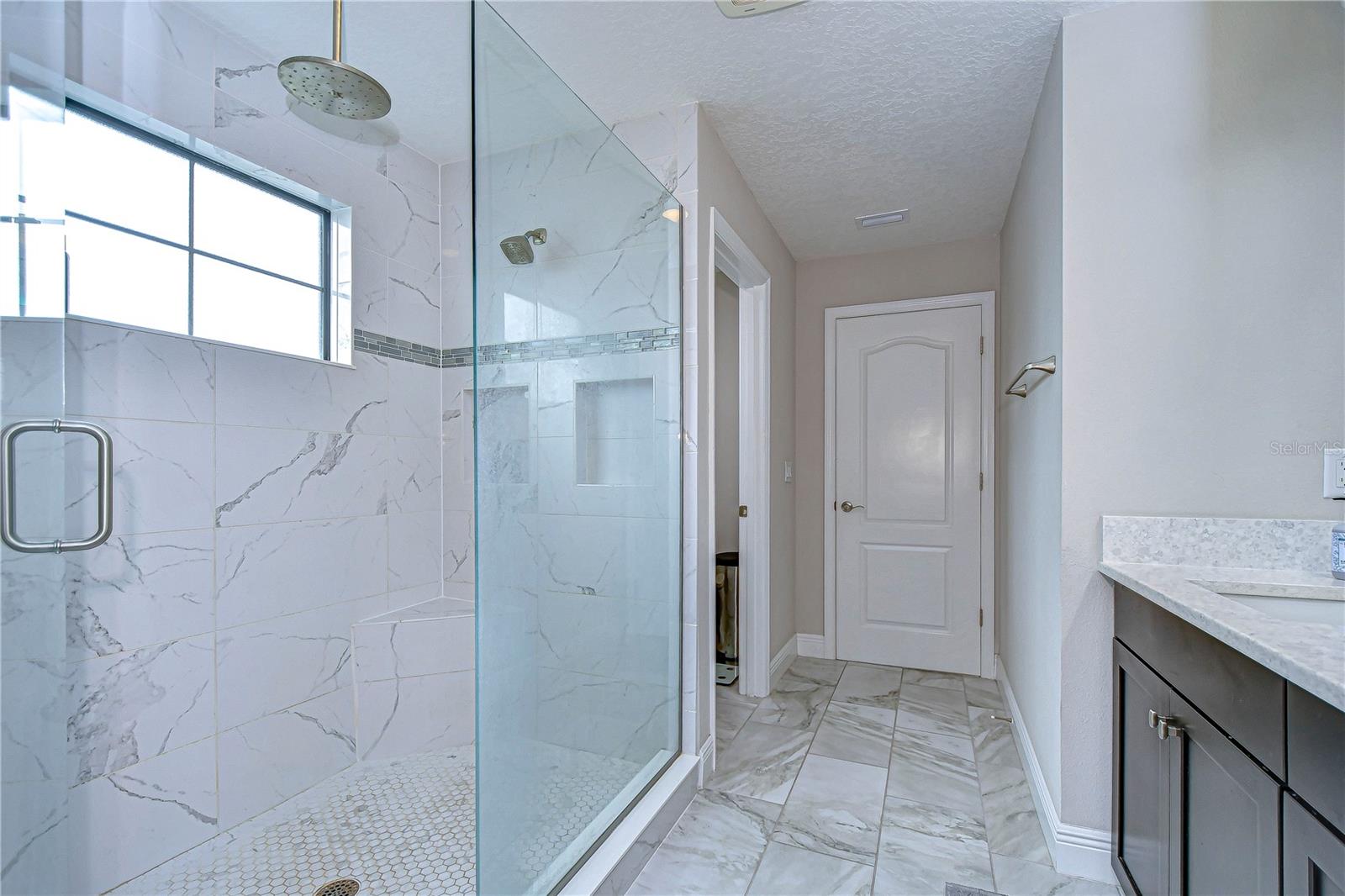 Image 50 of 75 For 13118 Payton Street