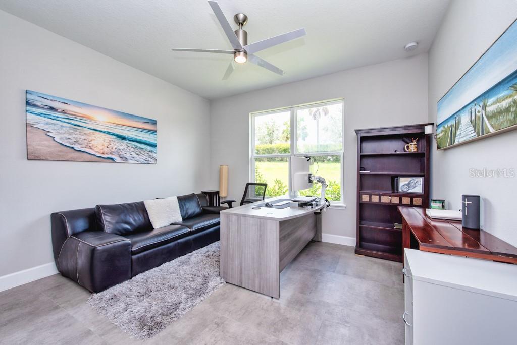 Image 14 of 44 For 4906 Los Robles Court