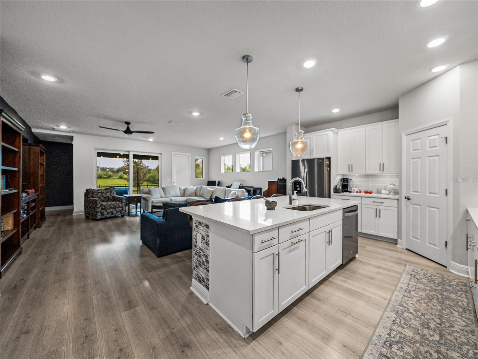 Image 10 of 88 For 8119 Trimbelle Terrace