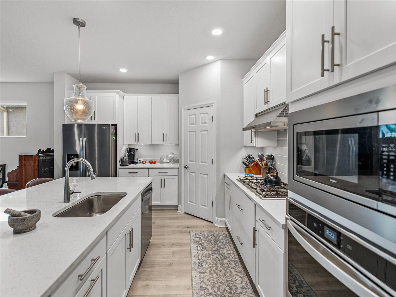 Image 11 of 88 For 8119 Trimbelle Terrace