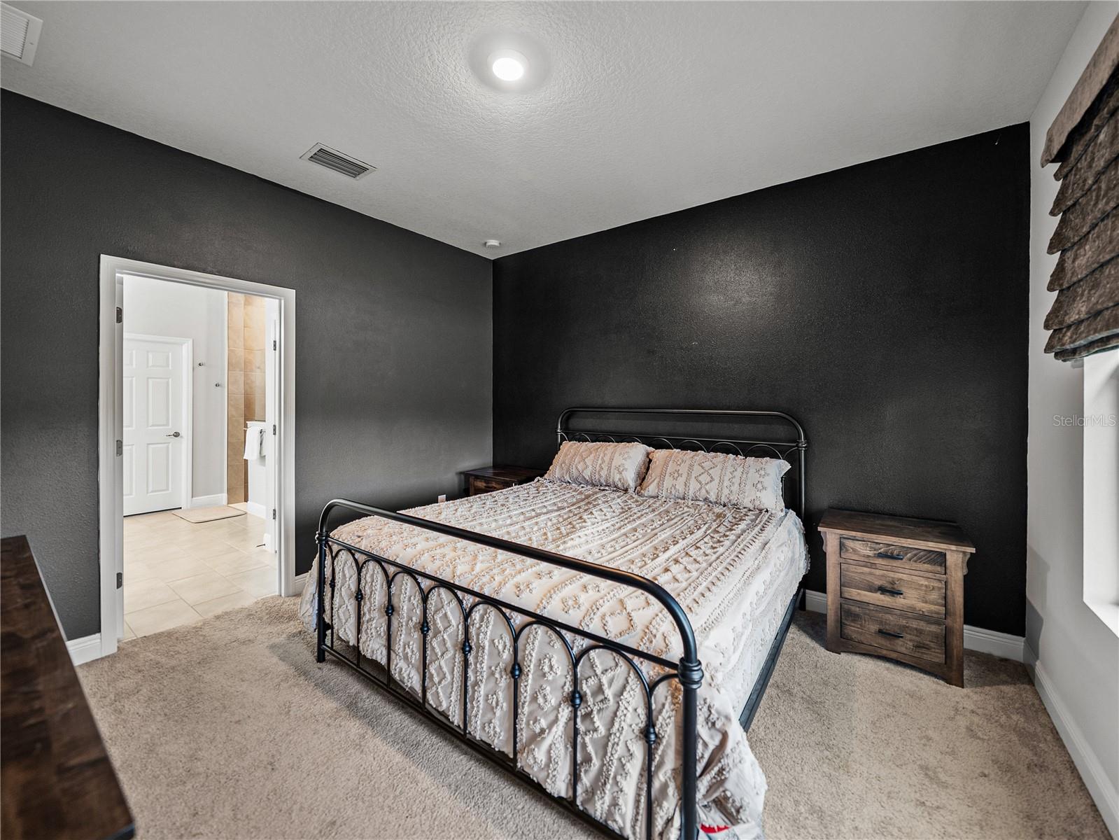 Image 26 of 88 For 8119 Trimbelle Terrace