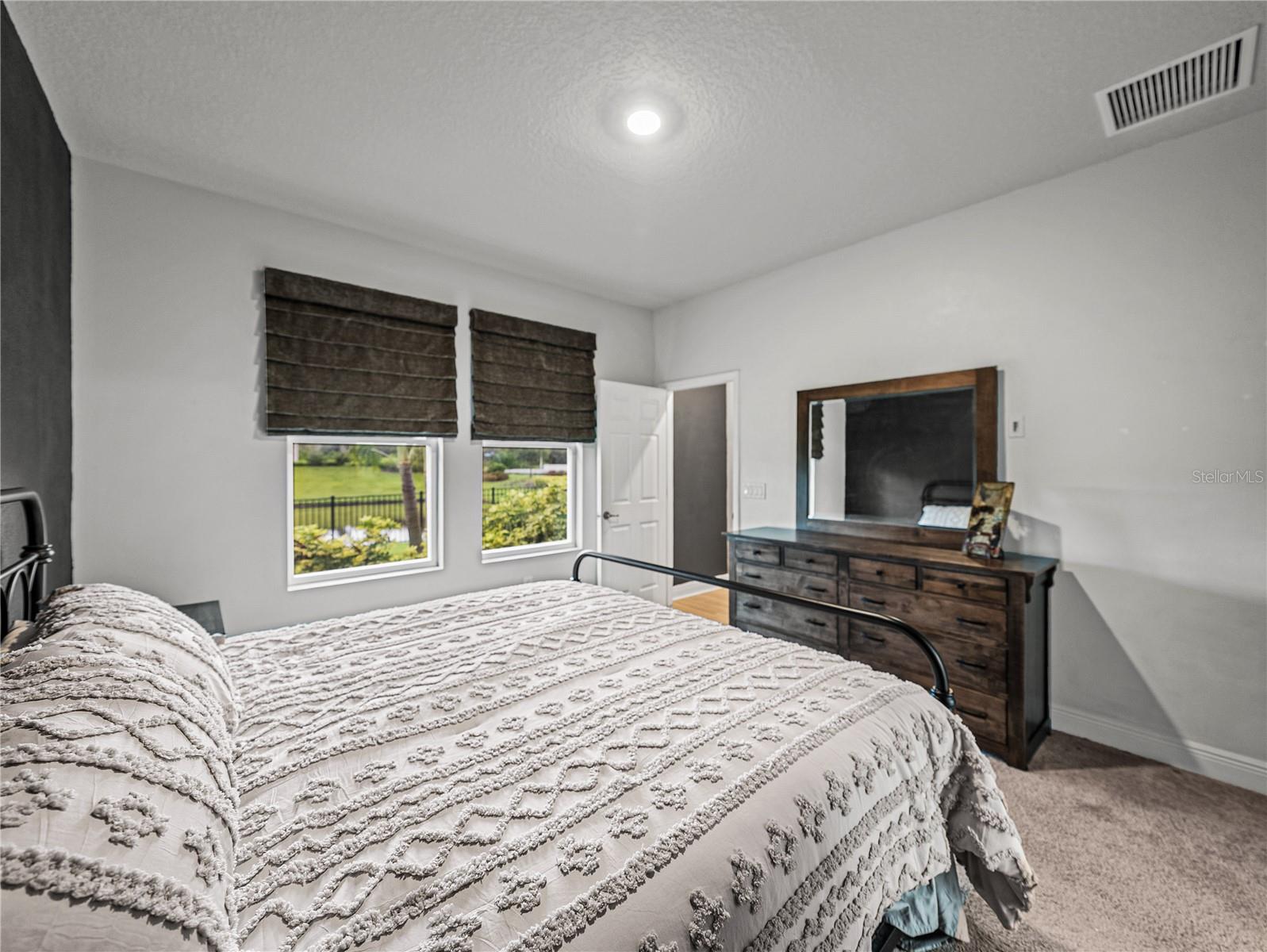 Image 29 of 88 For 8119 Trimbelle Terrace