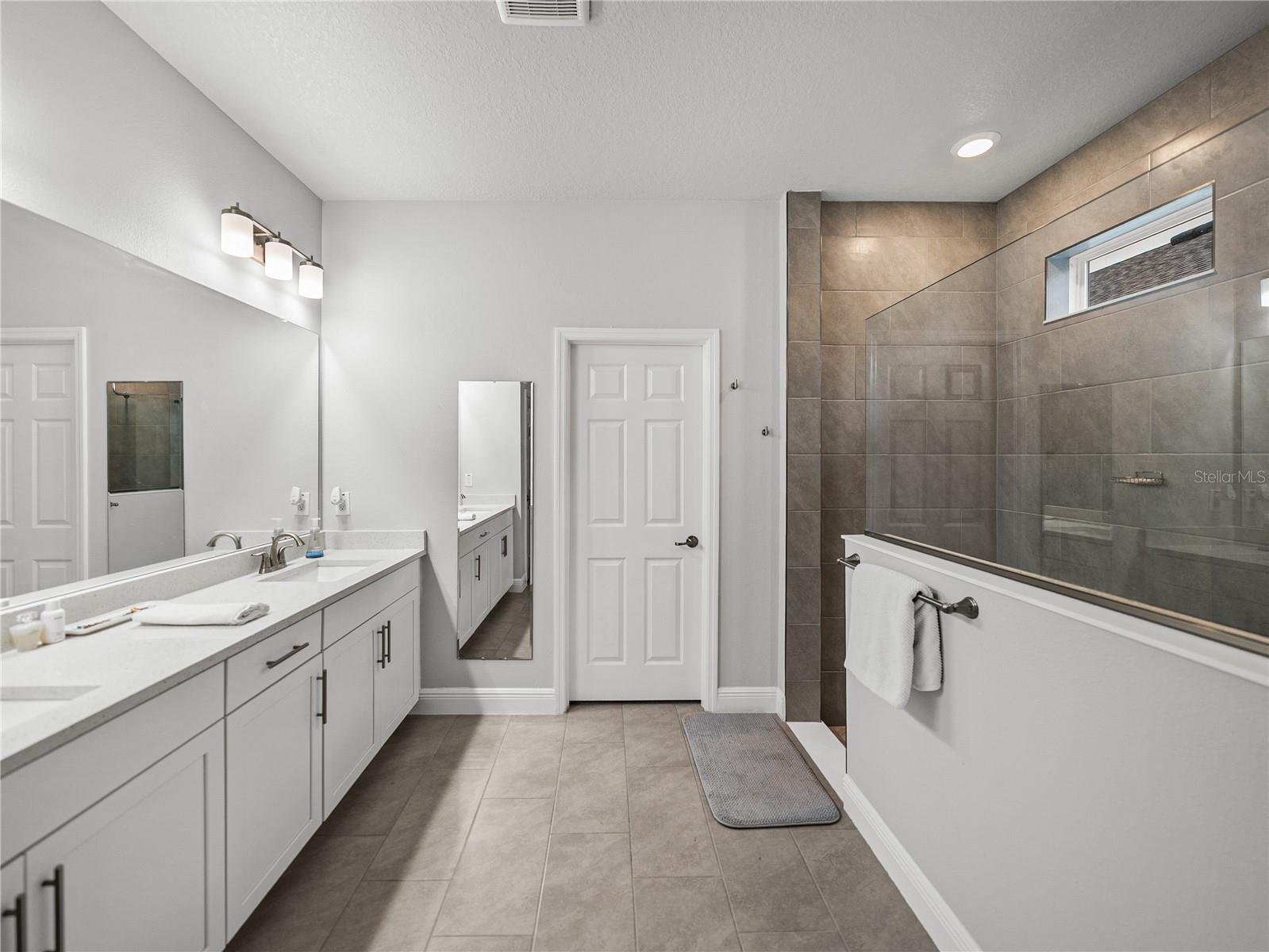 Image 31 of 88 For 8119 Trimbelle Terrace