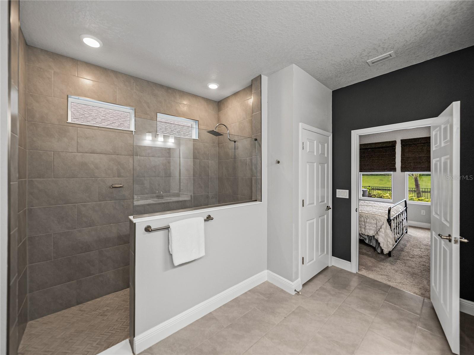 Image 35 of 88 For 8119 Trimbelle Terrace