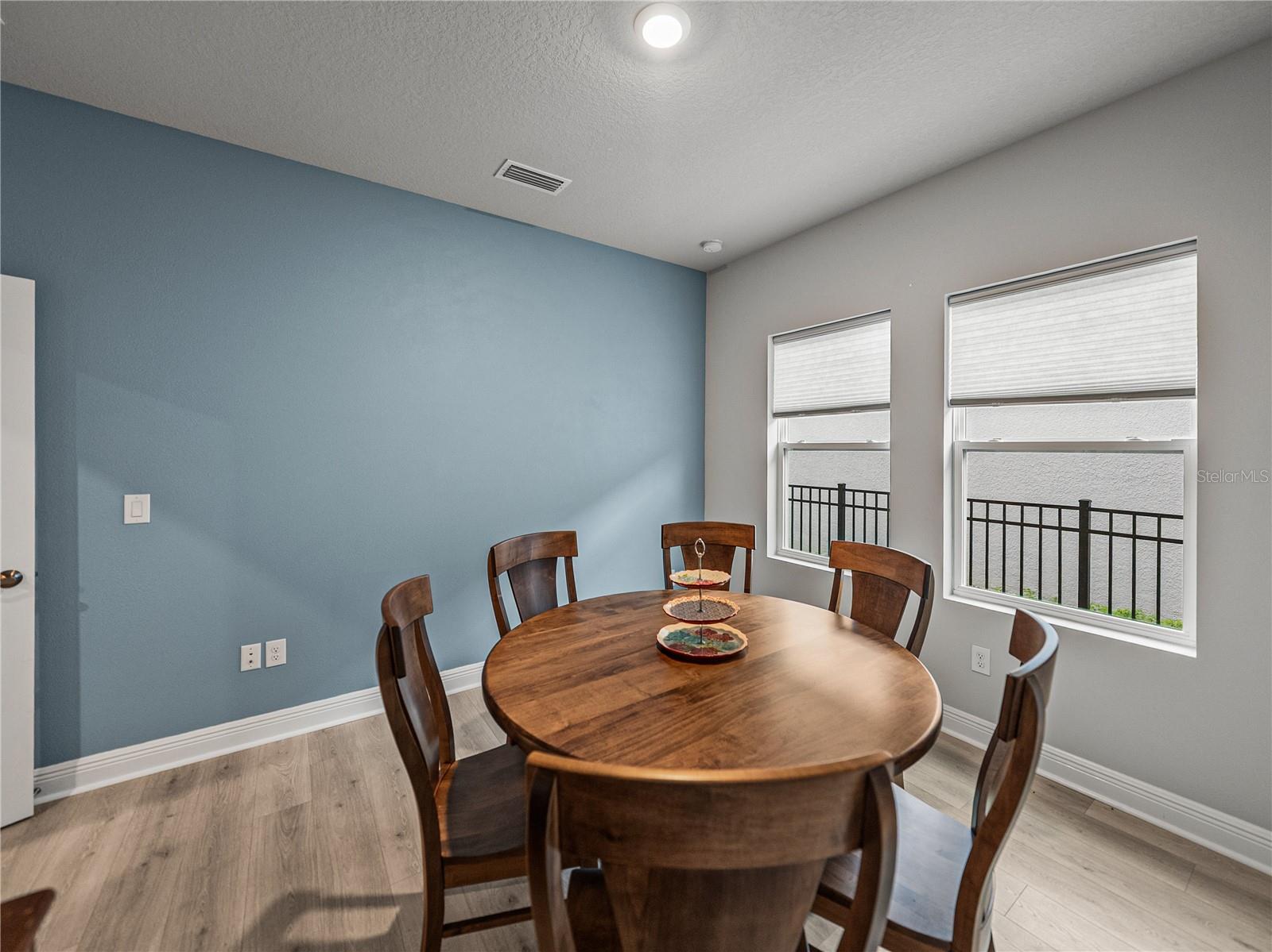 Image 8 of 88 For 8119 Trimbelle Terrace