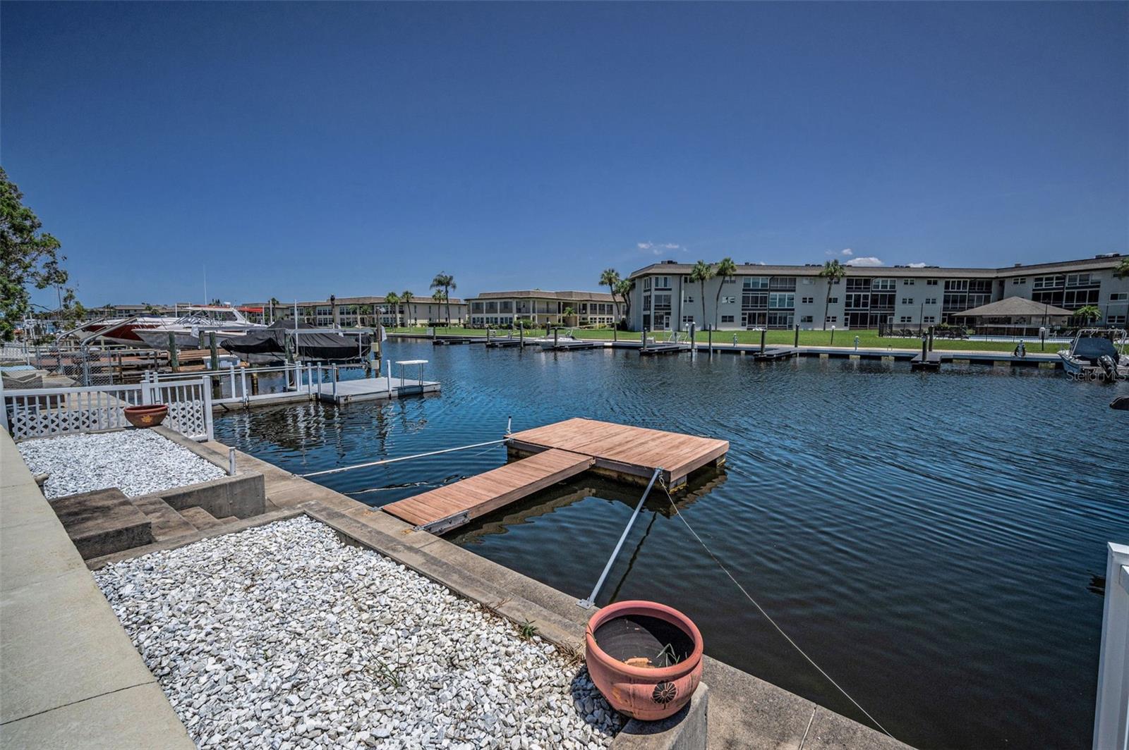 Image 34 of 37 For 4849 Floramar Terrace