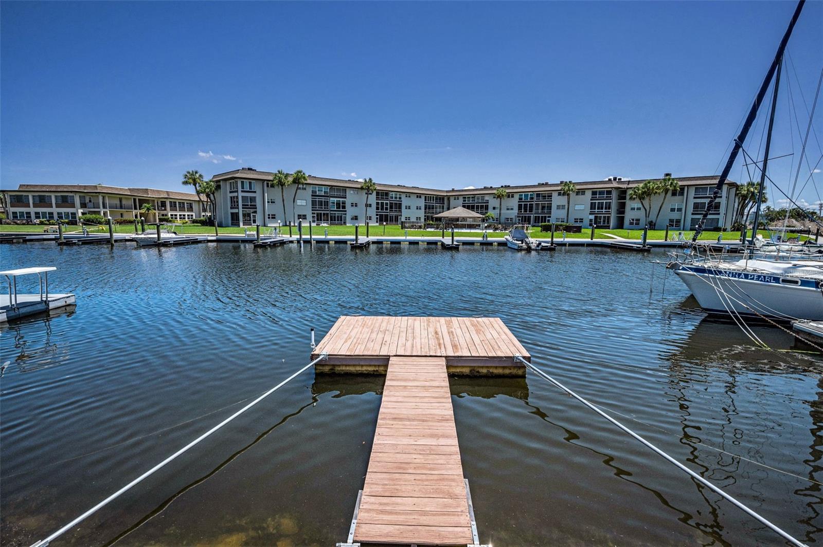 Image 35 of 37 For 4849 Floramar Terrace