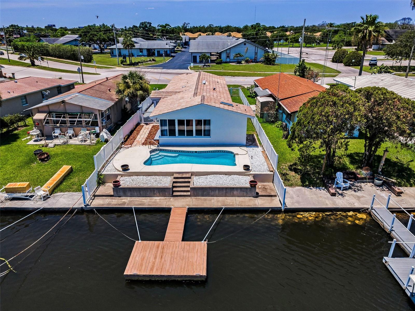 Image 4 of 37 For 4849 Floramar Terrace