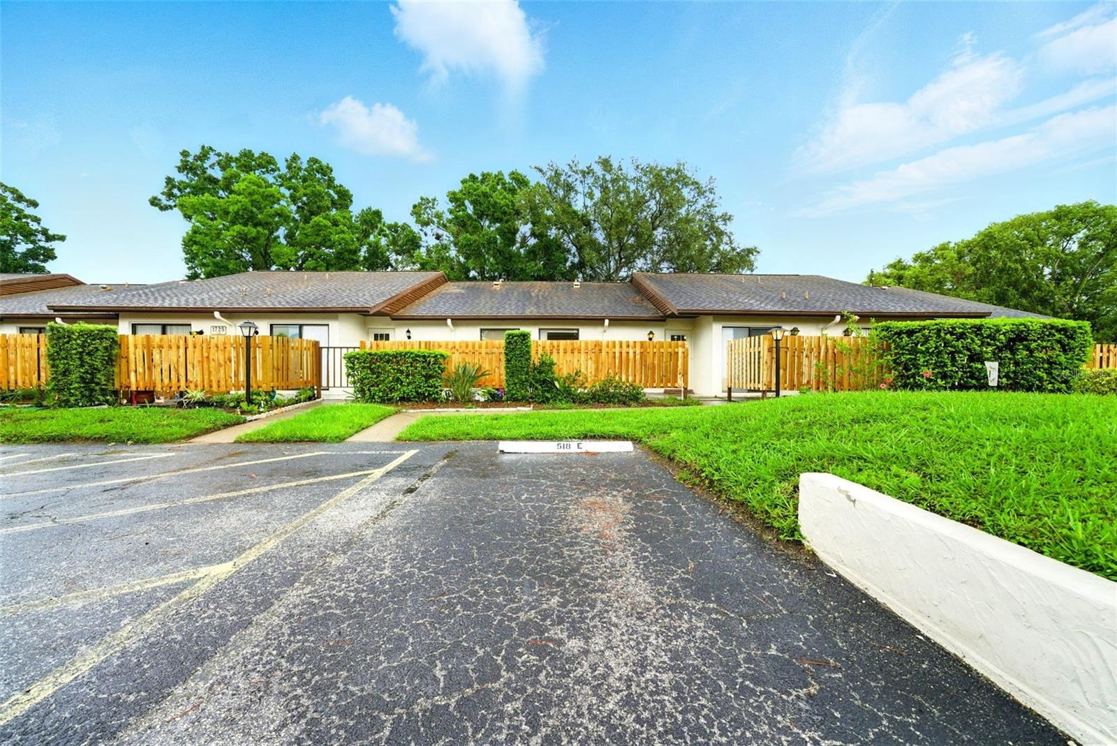 Image 2 of 47 For 1725 Pine Ridge Way E #e