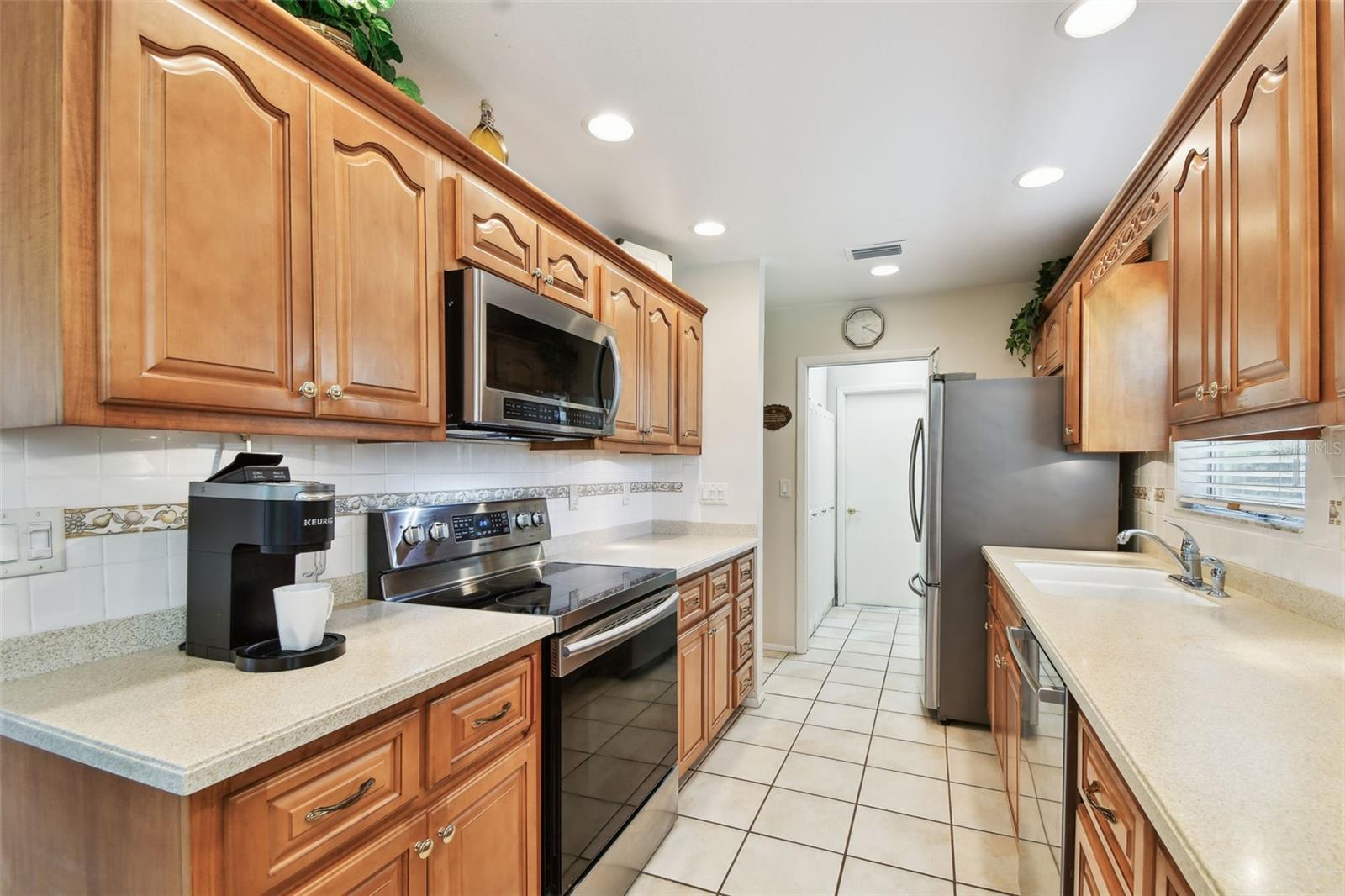 Image 19 of 54 For 2868 Denmarsh Court