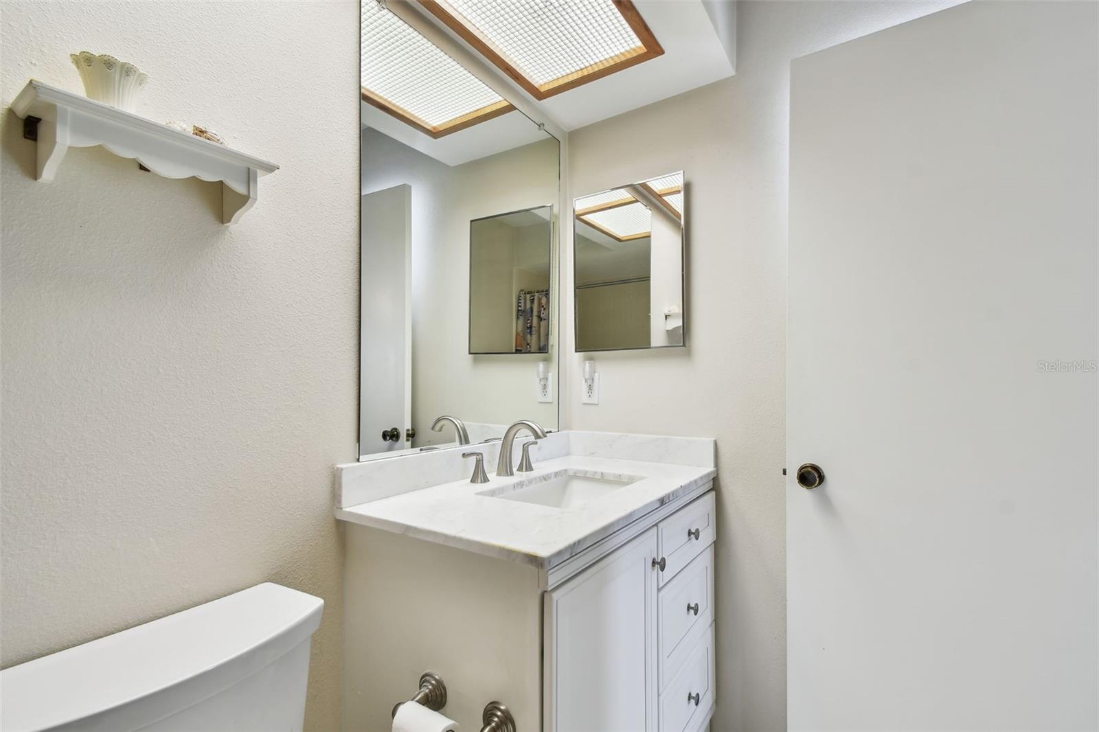 Image 33 of 54 For 2868 Denmarsh Court