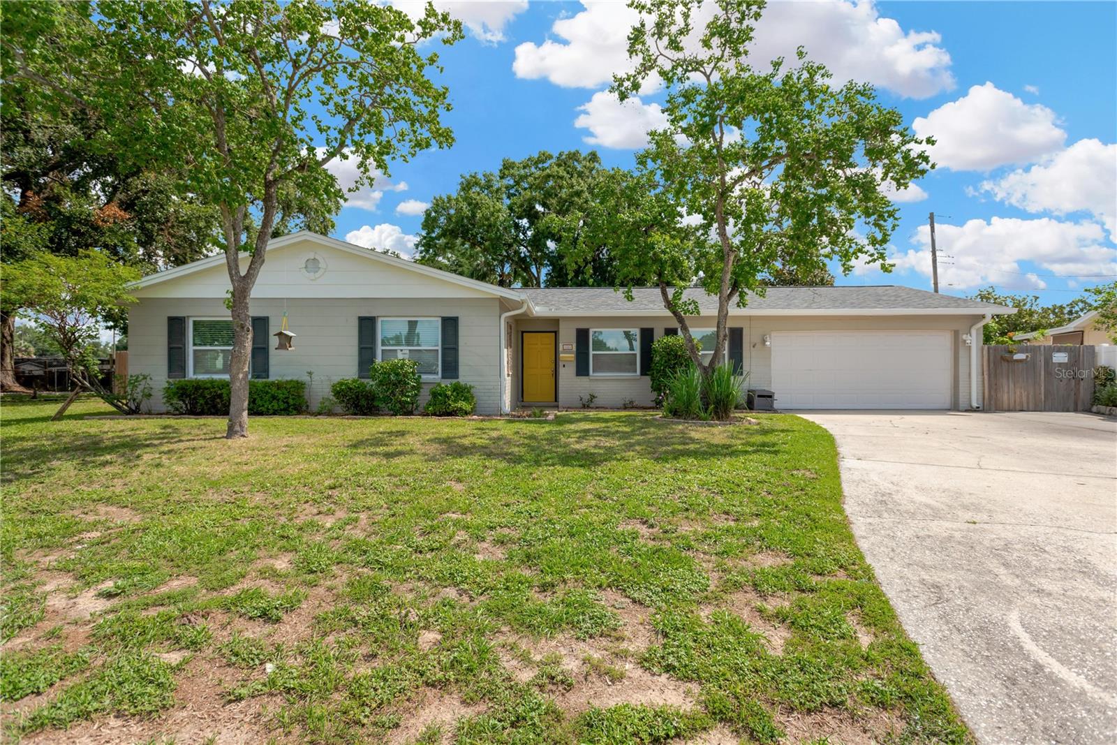 Details for 2325 Knollwood Place, TAMPA, FL 33604