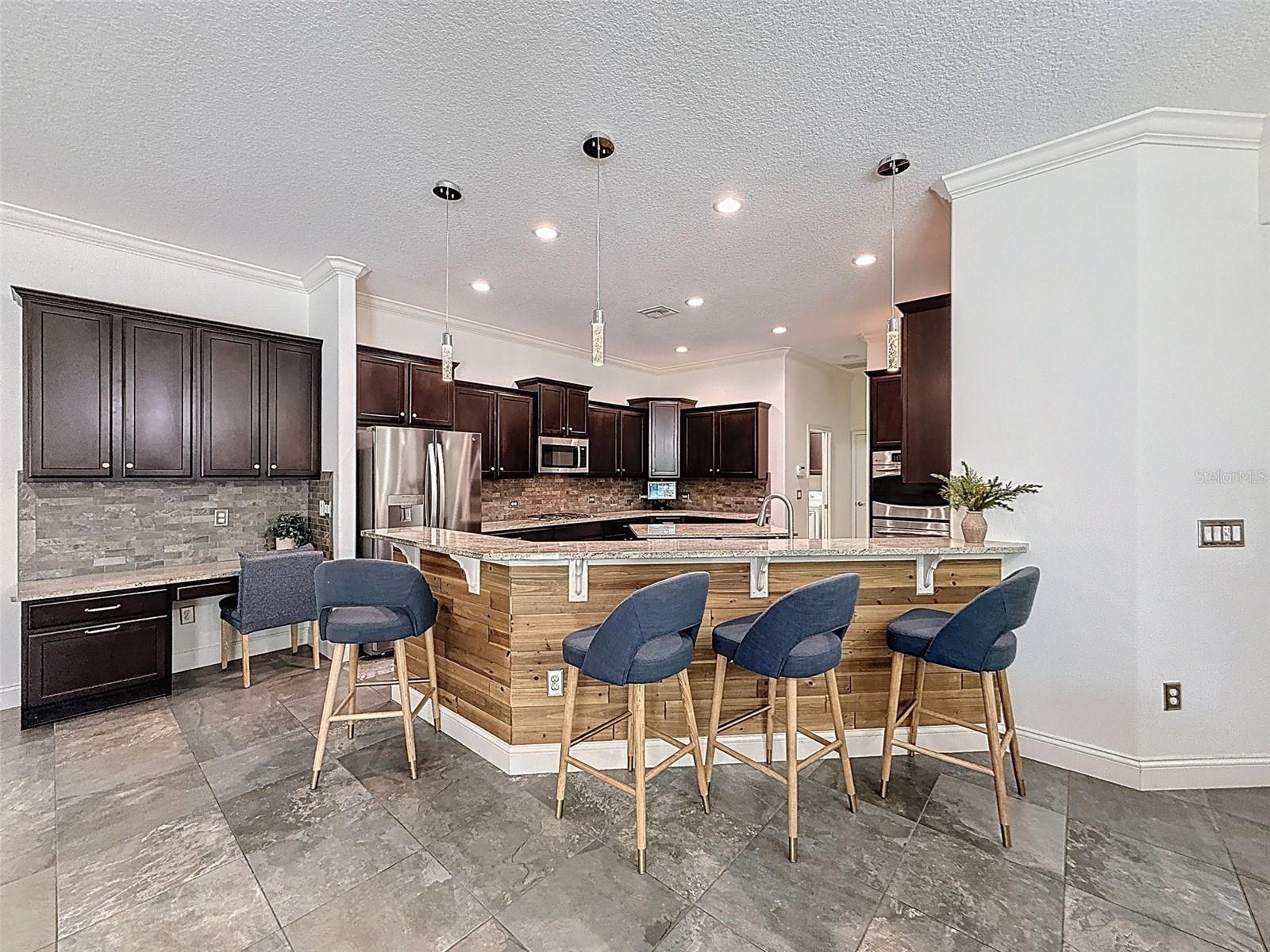 Image 10 of 80 For 9808 Milano Drive