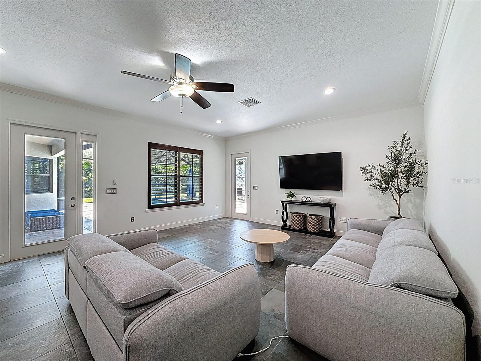 Image 18 of 80 For 9808 Milano Drive