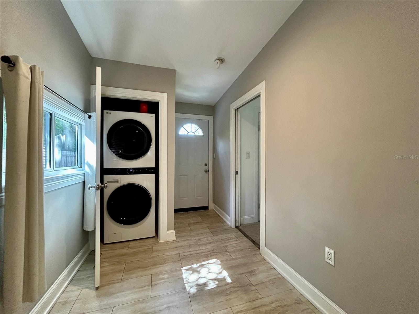 Image 19 of 40 For 3018 11th Avenue N
