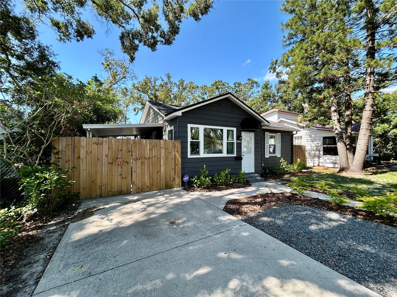 Image 3 of 40 For 3018 11th Avenue N