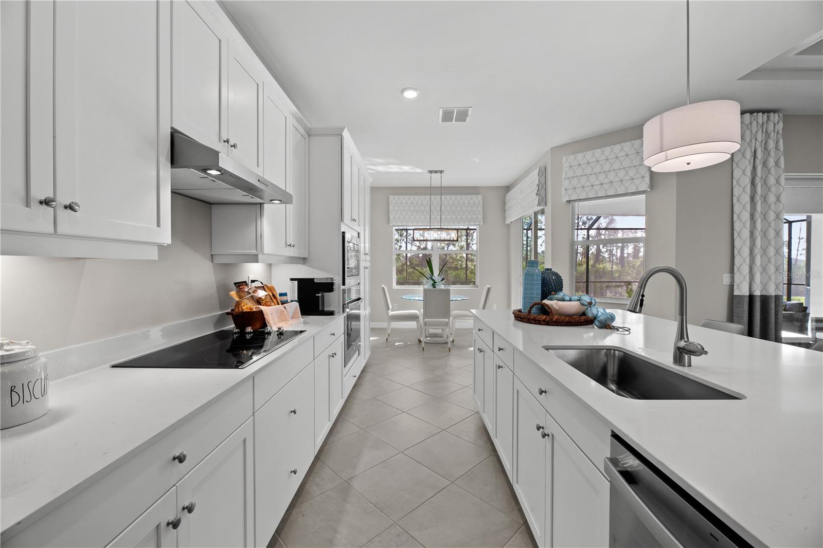 Image 20 of 20 For 14162 Whittier Lane