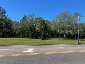 Listing photo id 16 for 3535 41st Terrace S 219
