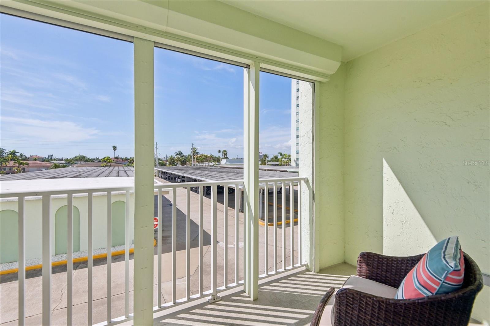 Image 15 of 27 For 400 64th Avenue 202