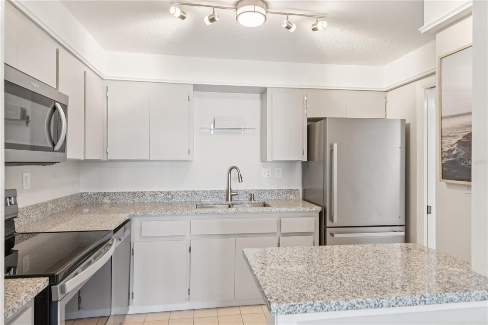 Image 3 of 27 For 400 64th Avenue 202