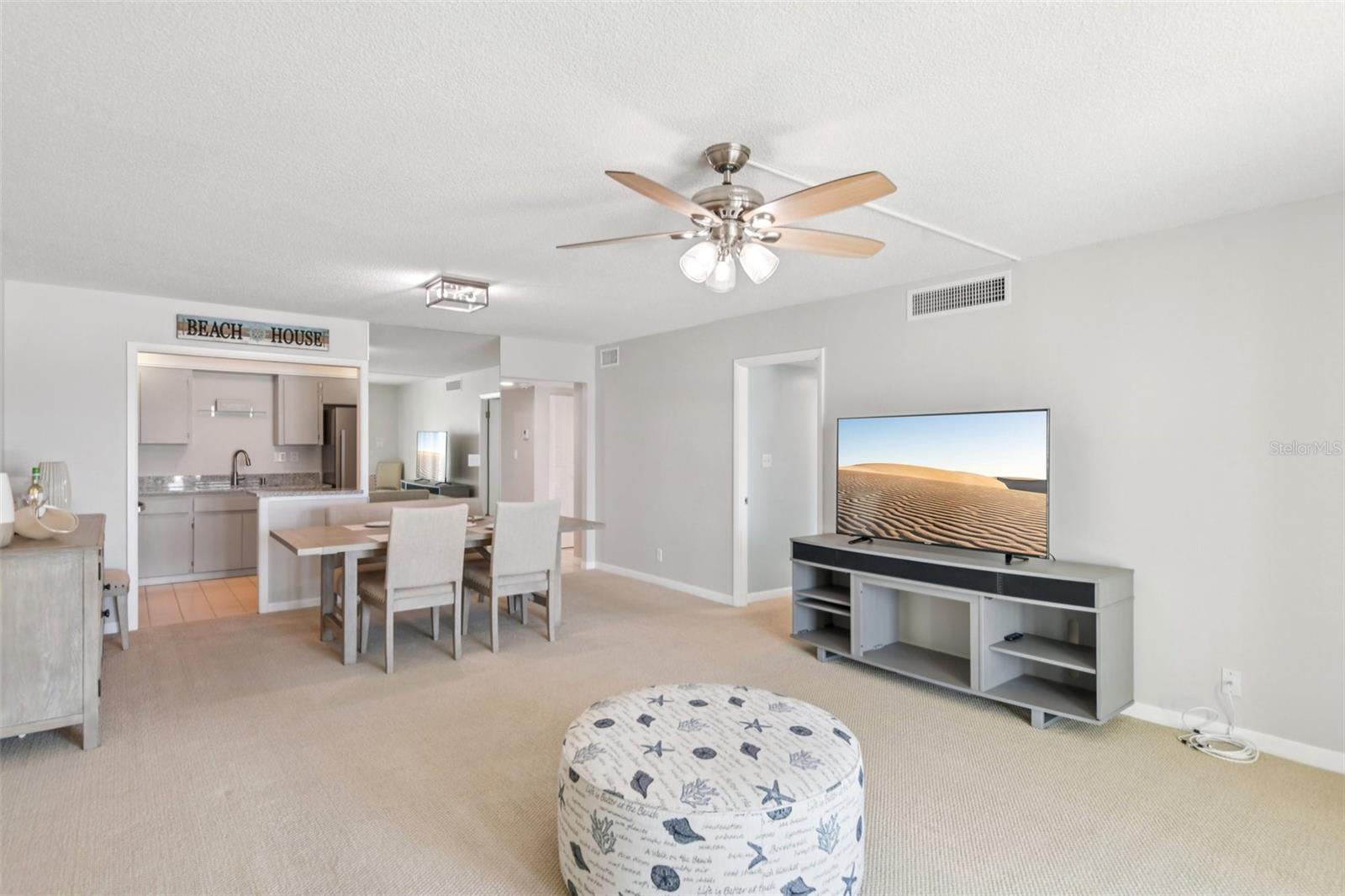 Image 6 of 27 For 400 64th Avenue 202
