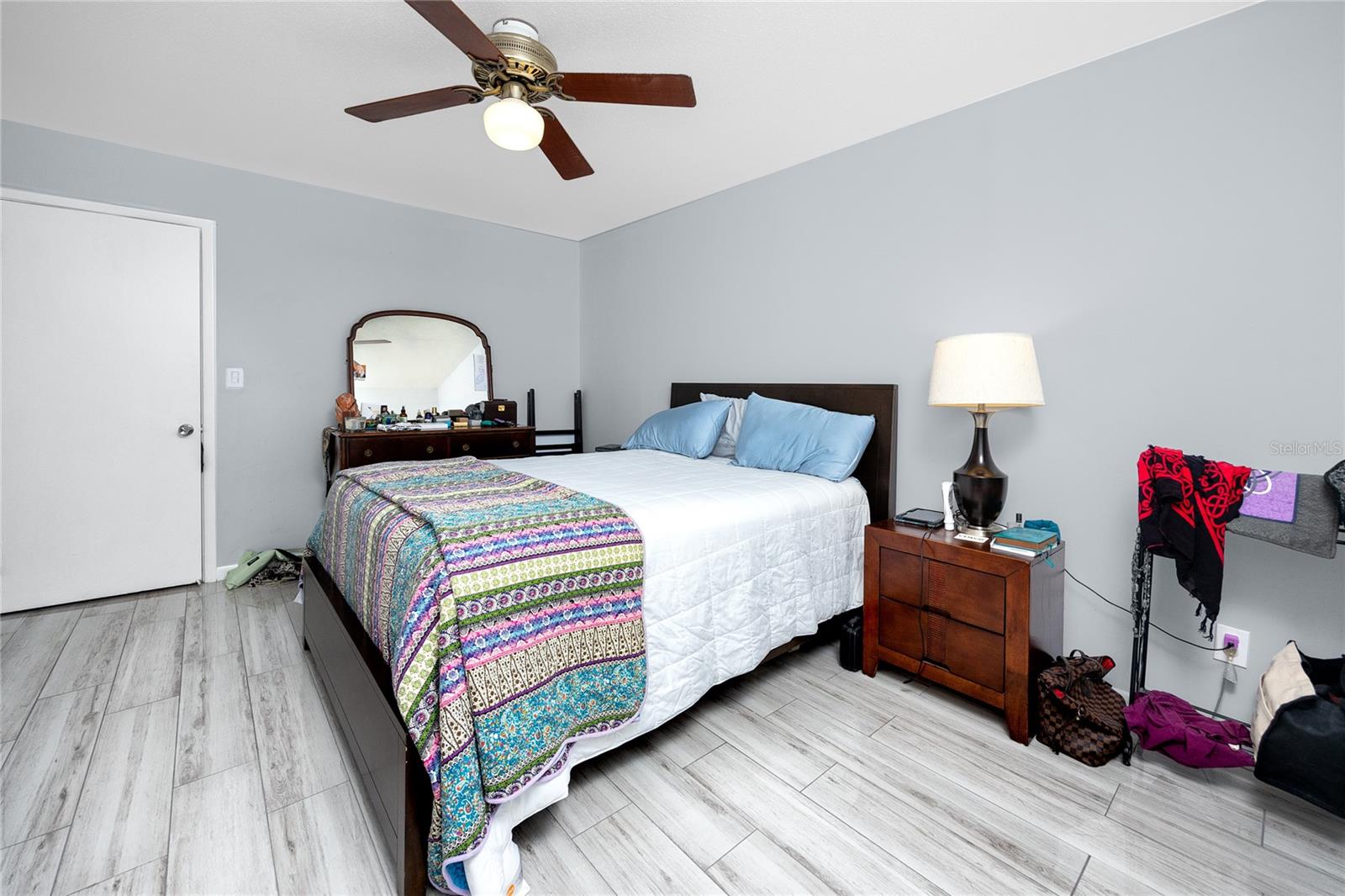 Image 31 of 54 For 211 Pasadena Avenue N 109