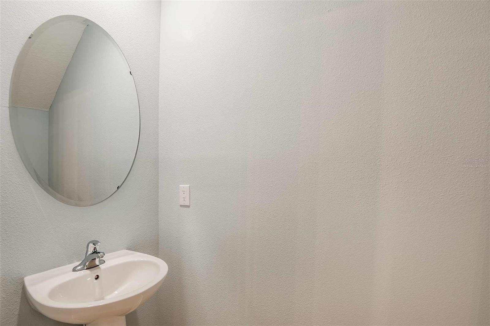 Image 11 of 21 For 3738 King Hill Drive