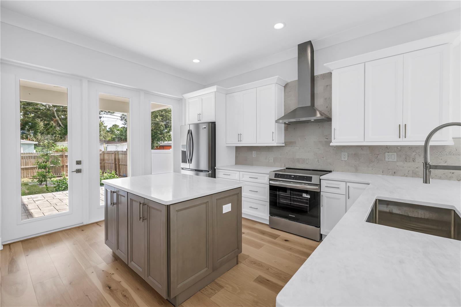 Image 14 of 43 For 5124 3rd Avenue N