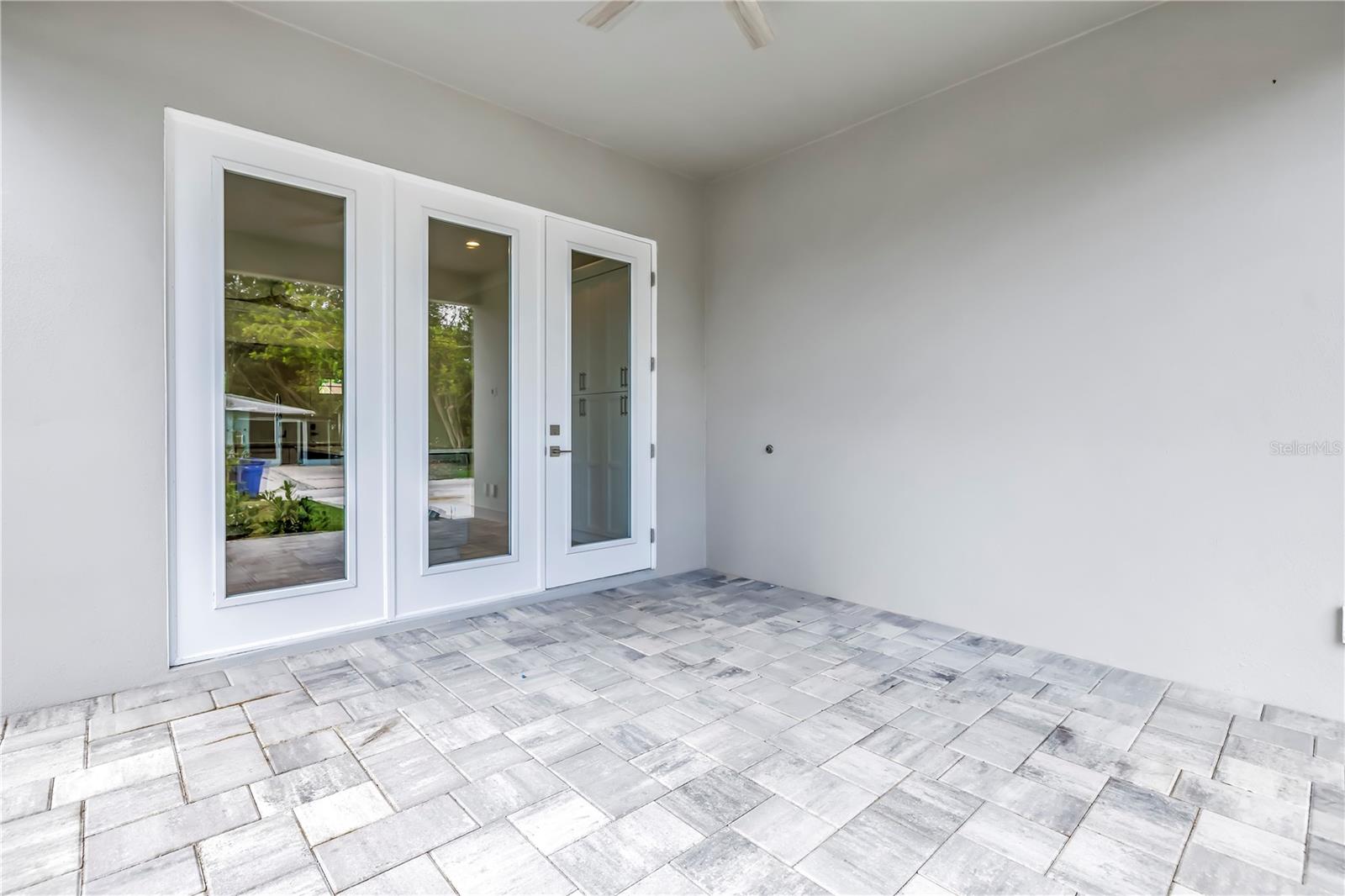 Image 31 of 43 For 5124 3rd Avenue N