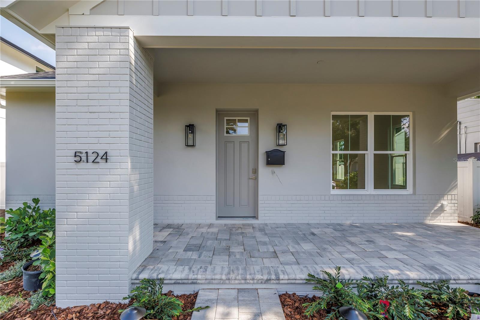 Image 6 of 43 For 5124 3rd Avenue N