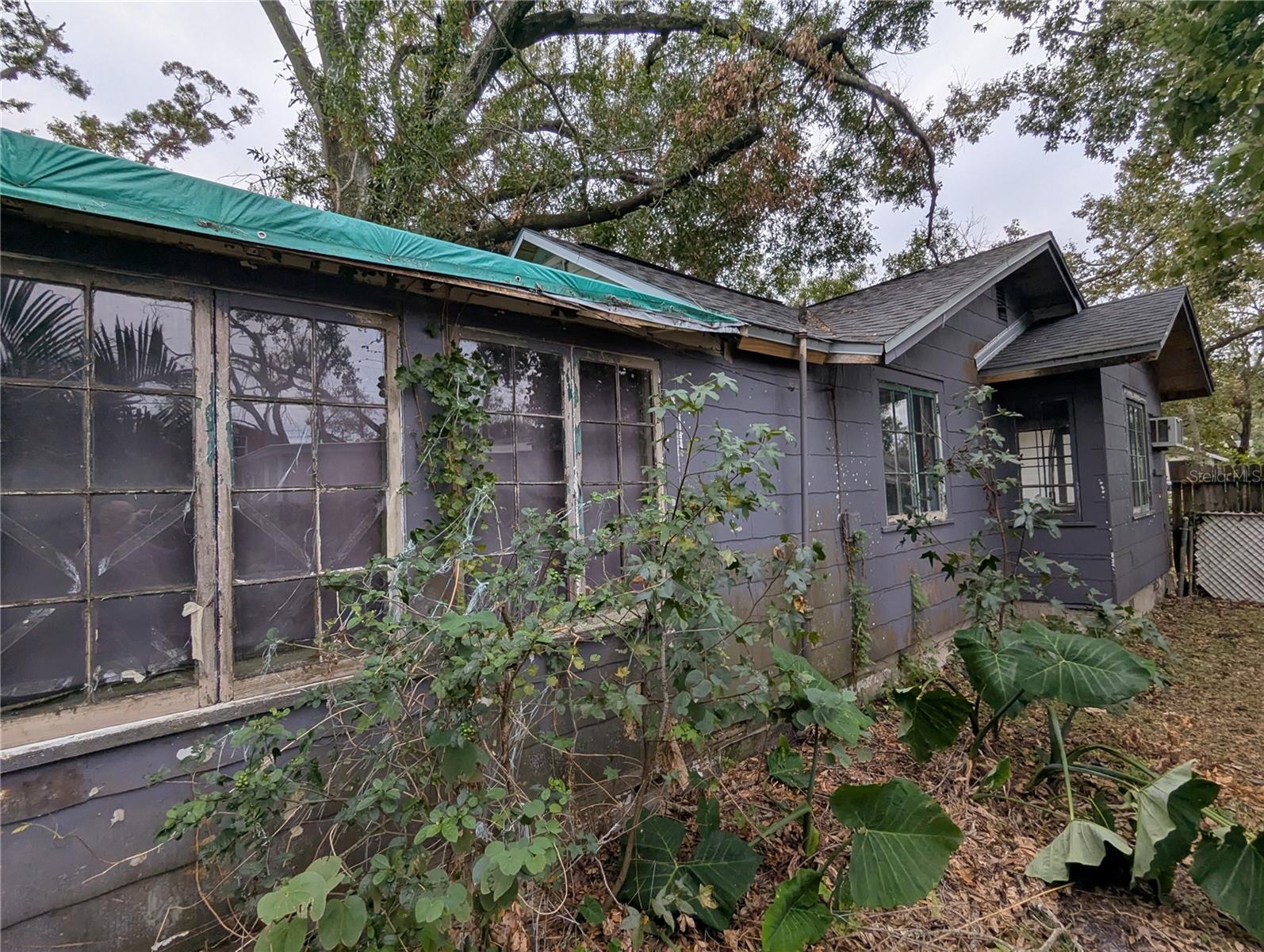 Image 17 of 23 For 6515 30th Street N