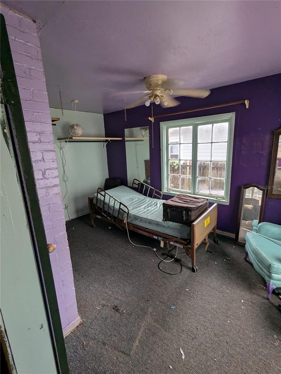 Image 6 of 23 For 6515 30th Street N