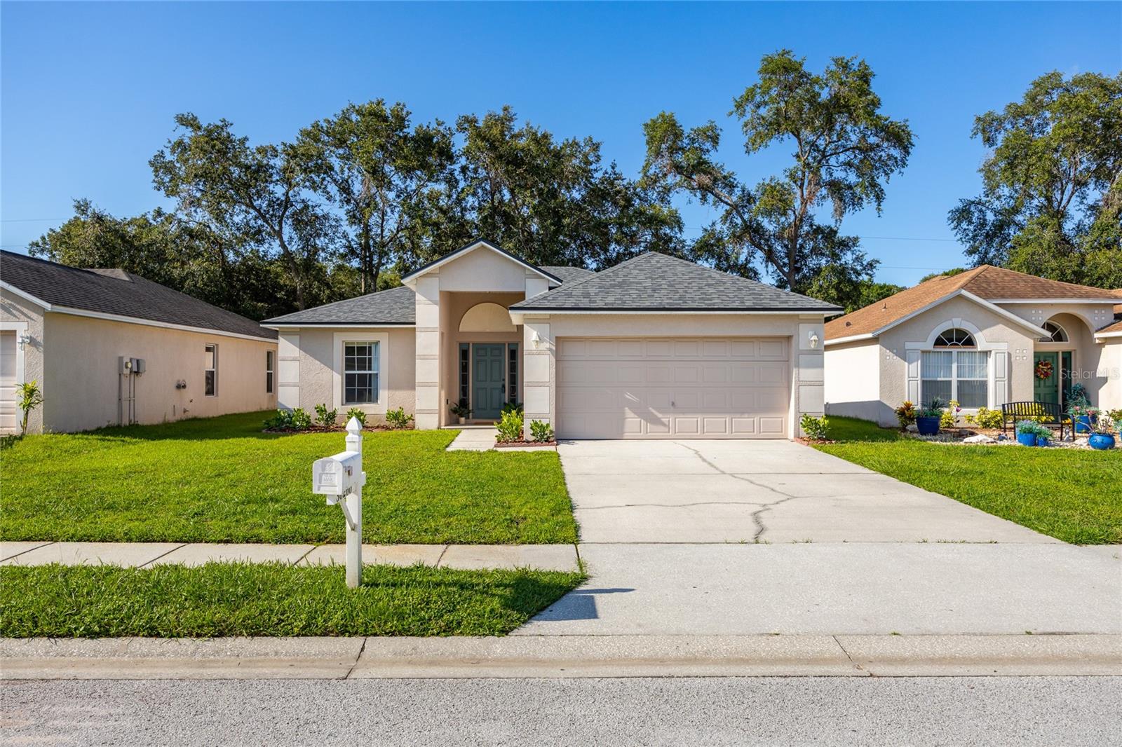 Details for 30260 Birdhouse Drive, WESLEY CHAPEL, FL 33545