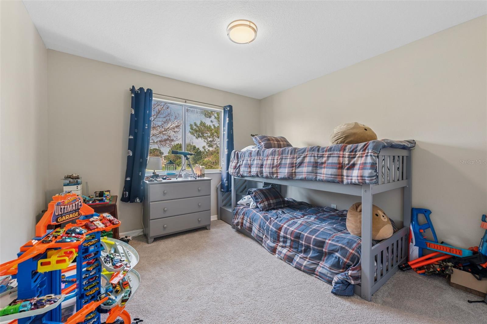 Listing photo id 35 for 13003 Carlington Lane