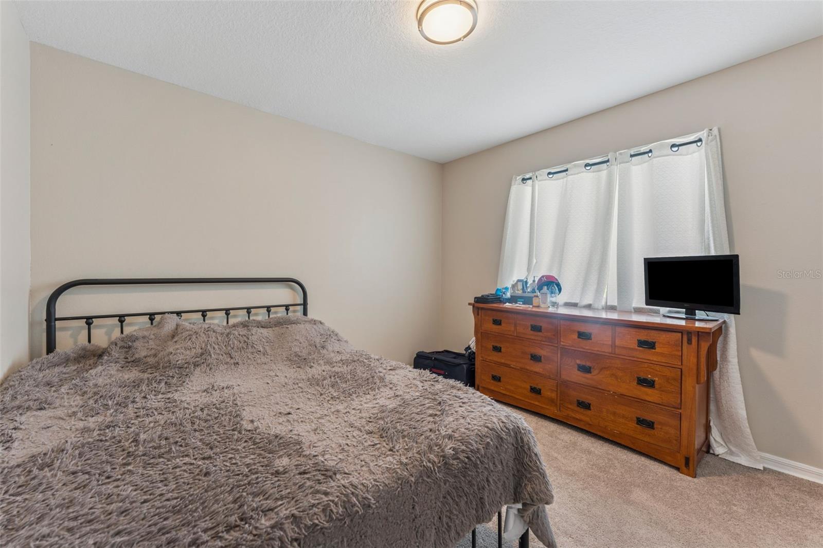 Listing photo id 38 for 13003 Carlington Lane
