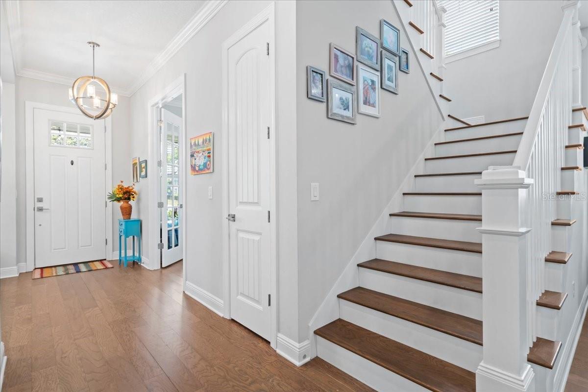 Image 12 of 59 For 627 32nd Avenue N