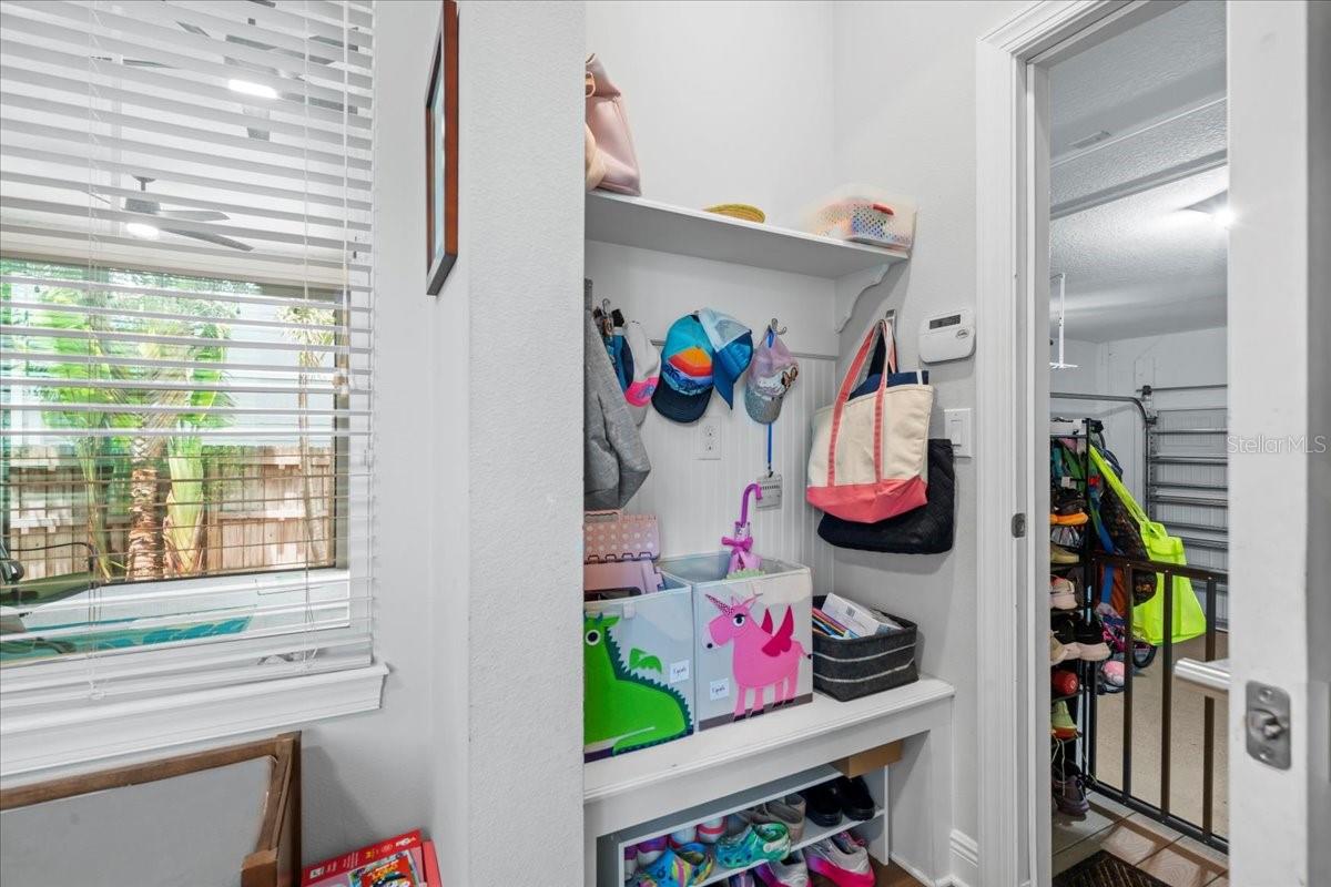 Image 42 of 59 For 627 32nd Avenue N