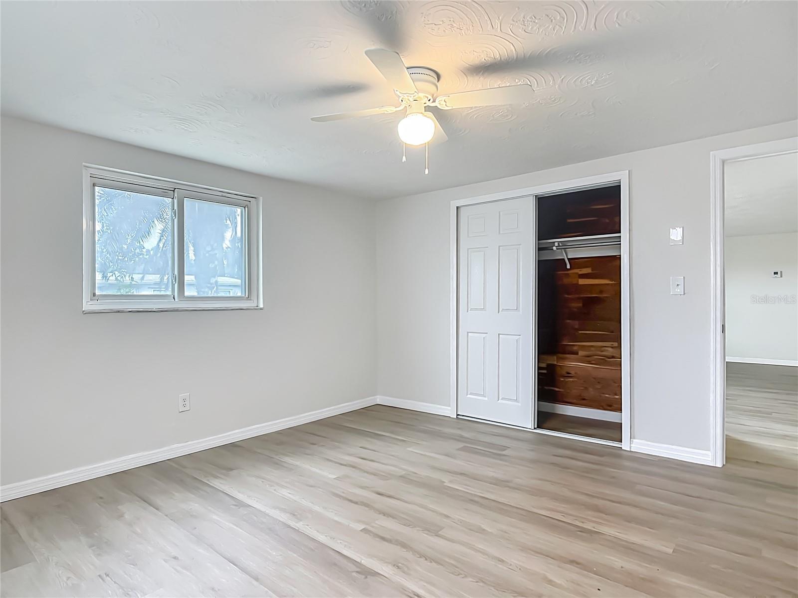 Listing photo id 18 for 6632 Sierra Terrace