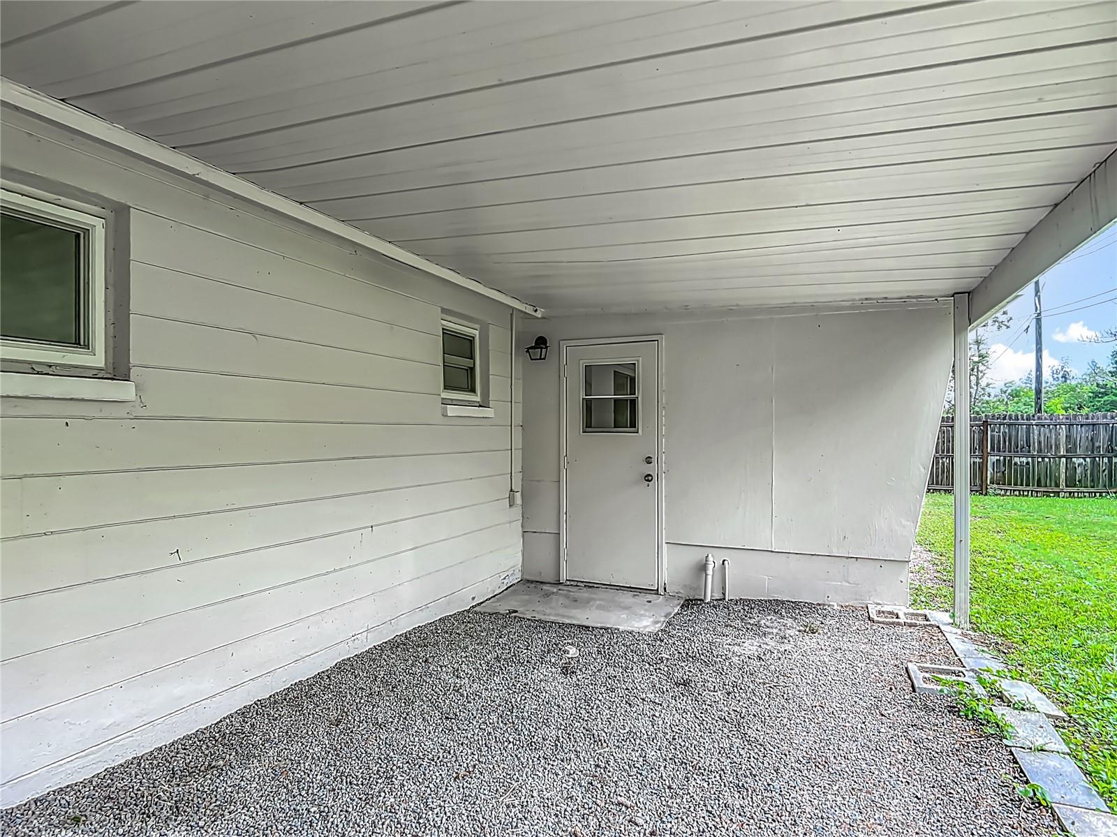 Listing photo id 28 for 6632 Sierra Terrace