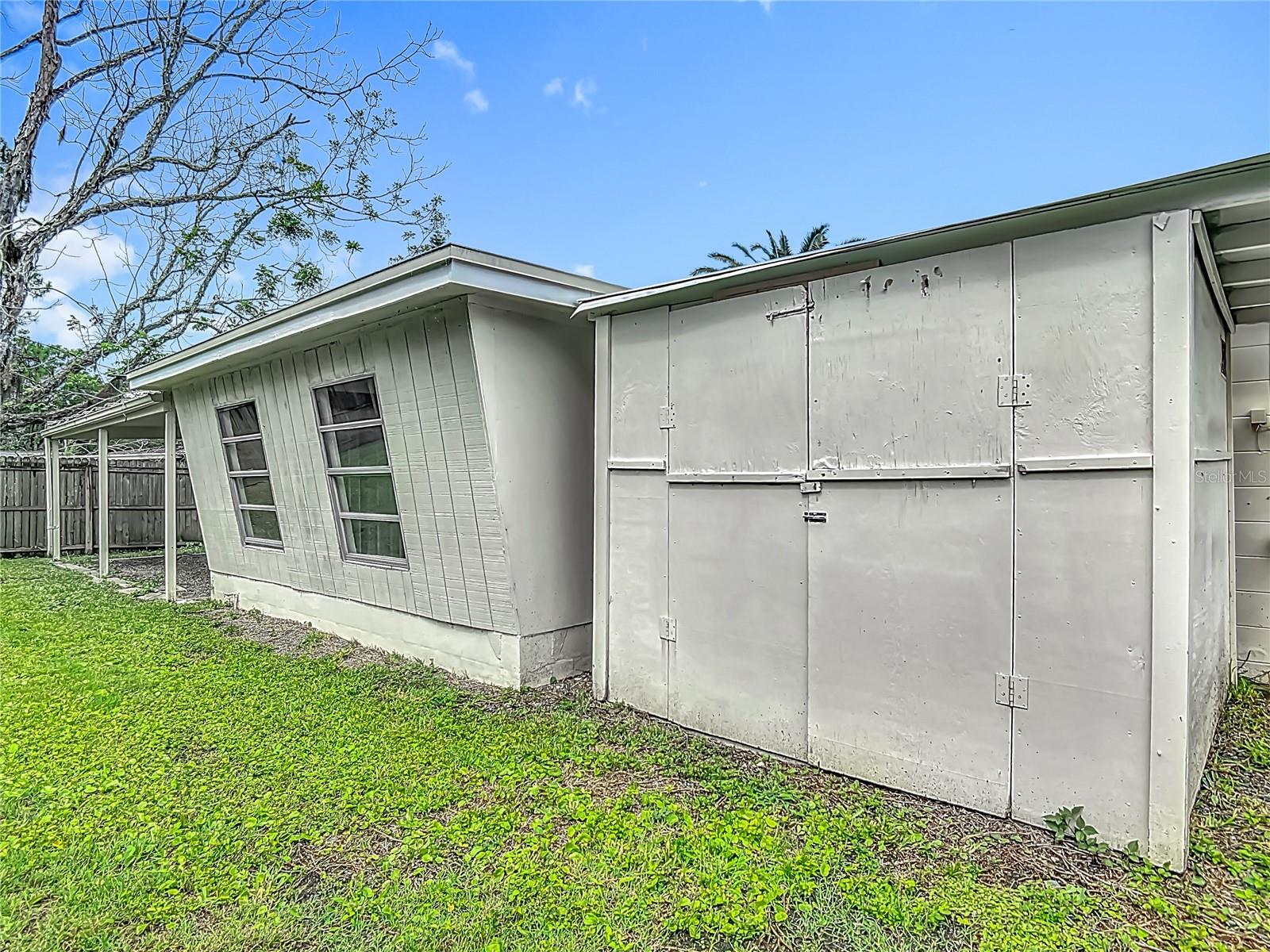 Listing photo id 30 for 6632 Sierra Terrace