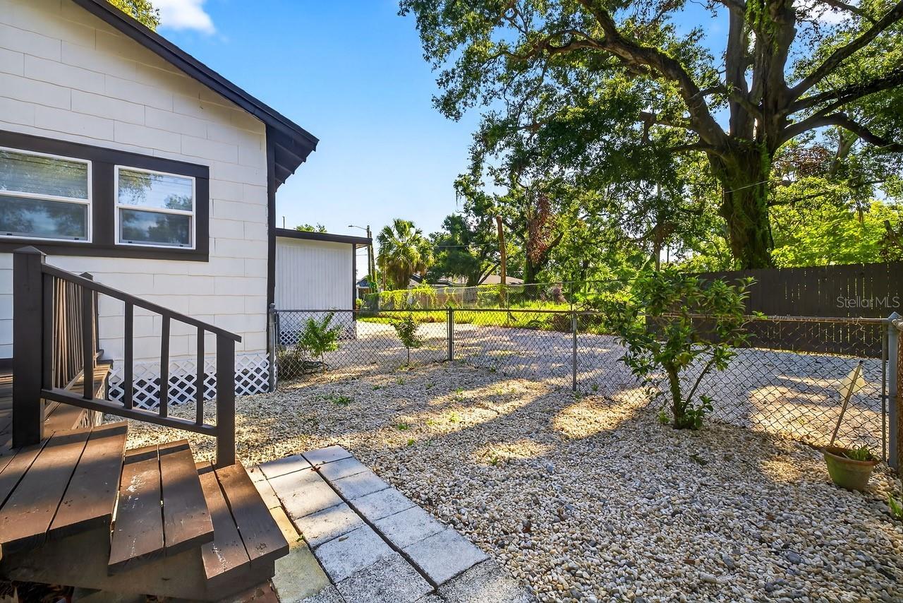 Image 33 of 47 For 1217 29th Avenue