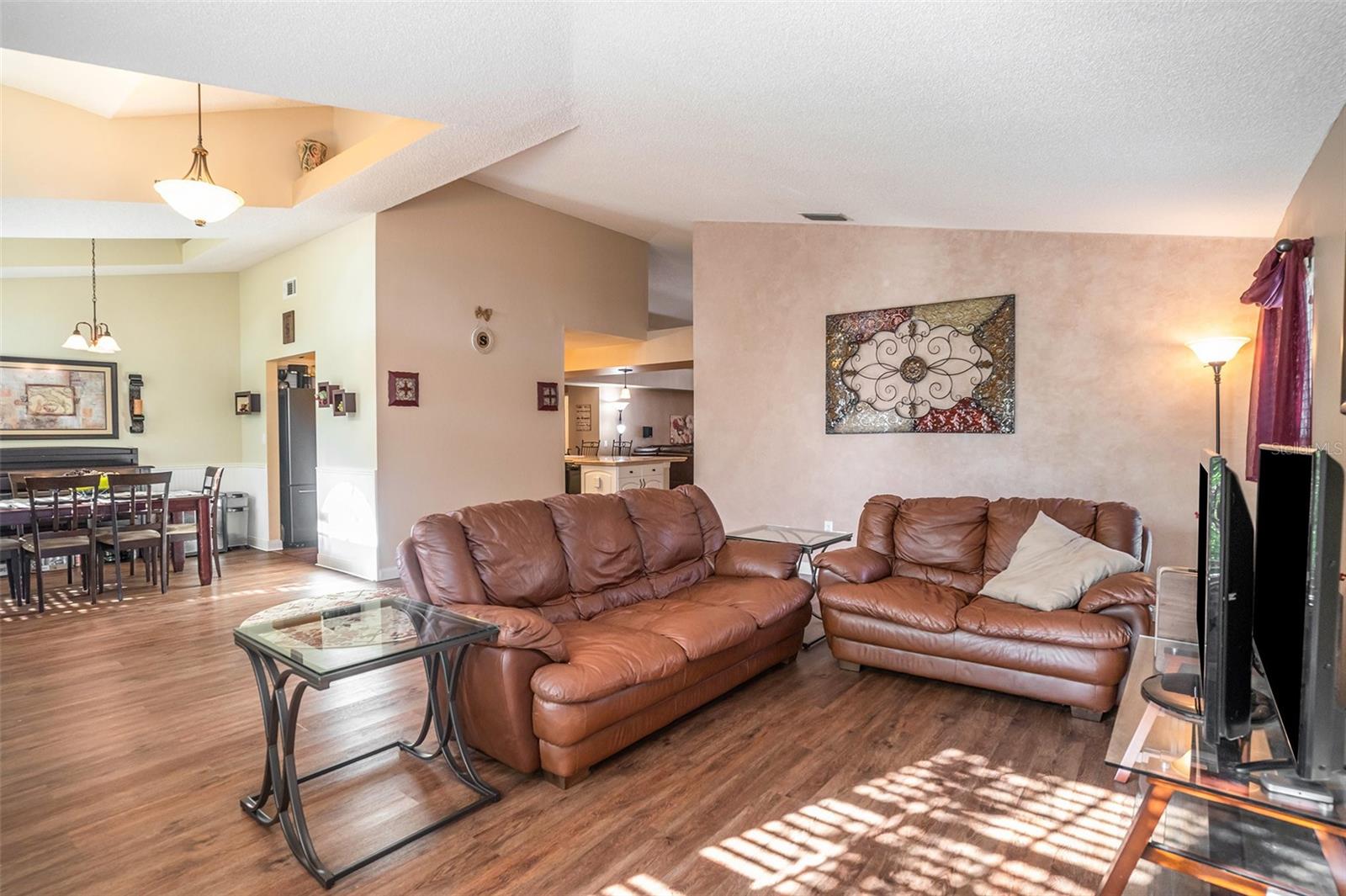 Image 15 of 31 For 1304 Gangplank Drive